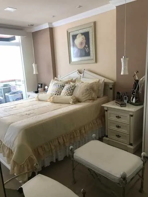 Apartamento mobiliado com 4 quartos e 5 banheiros — photo 21