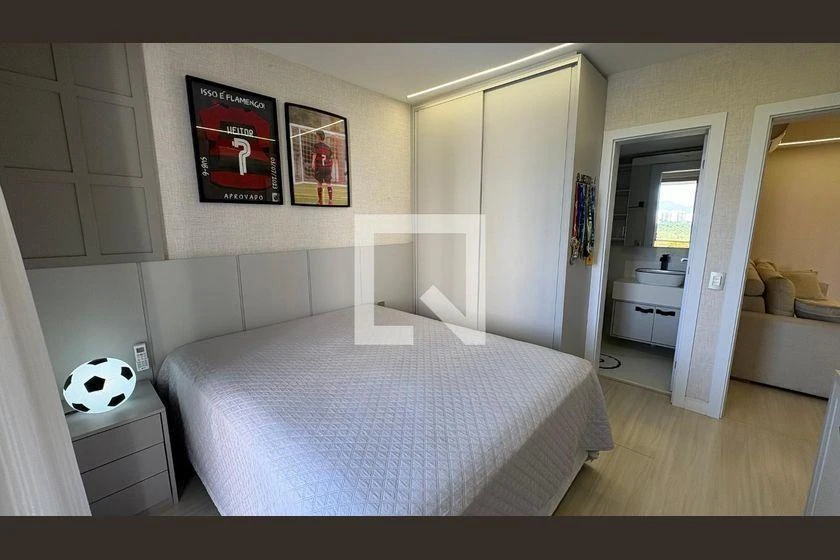 Apartment, 217 m², with a glass-enclosed balcony — photo 26