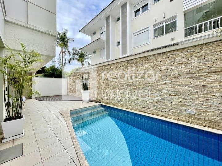 Furnished apartment, 100 m², with a private pool — photo 29