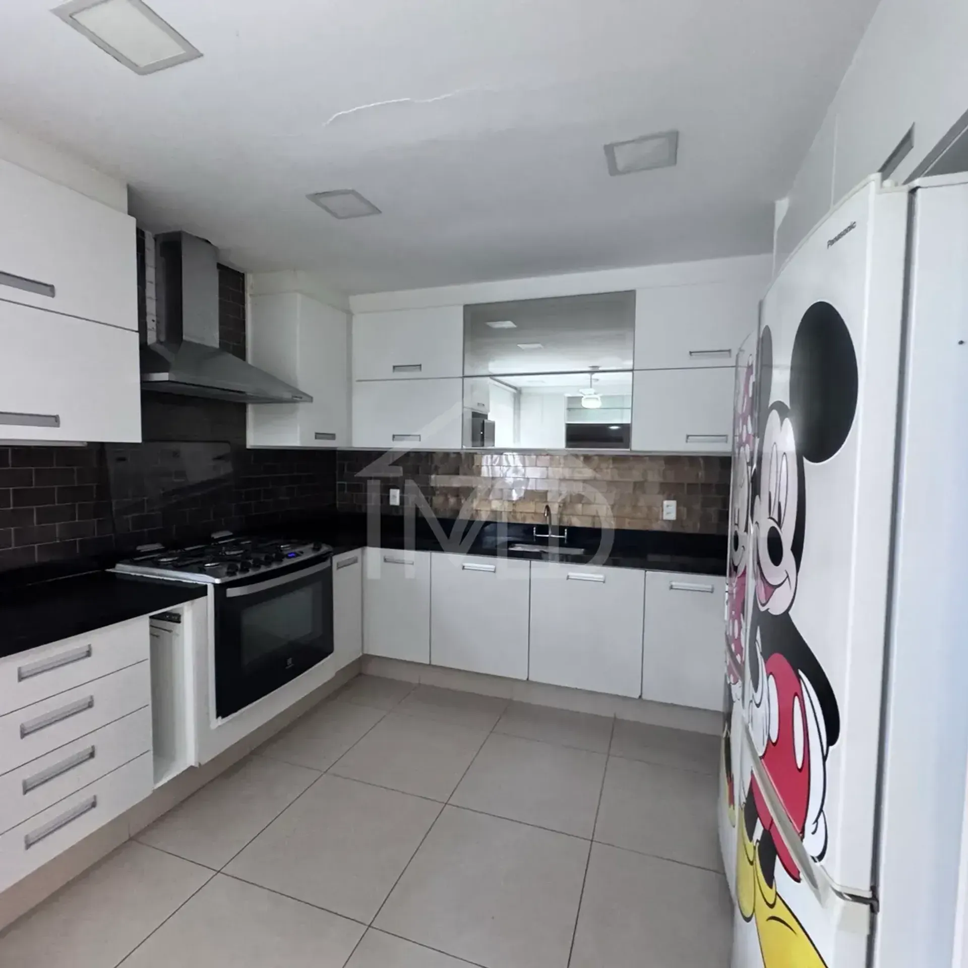 Furnished house with 4 bedrooms and 5 bathrooms, open kitchen — photo 22