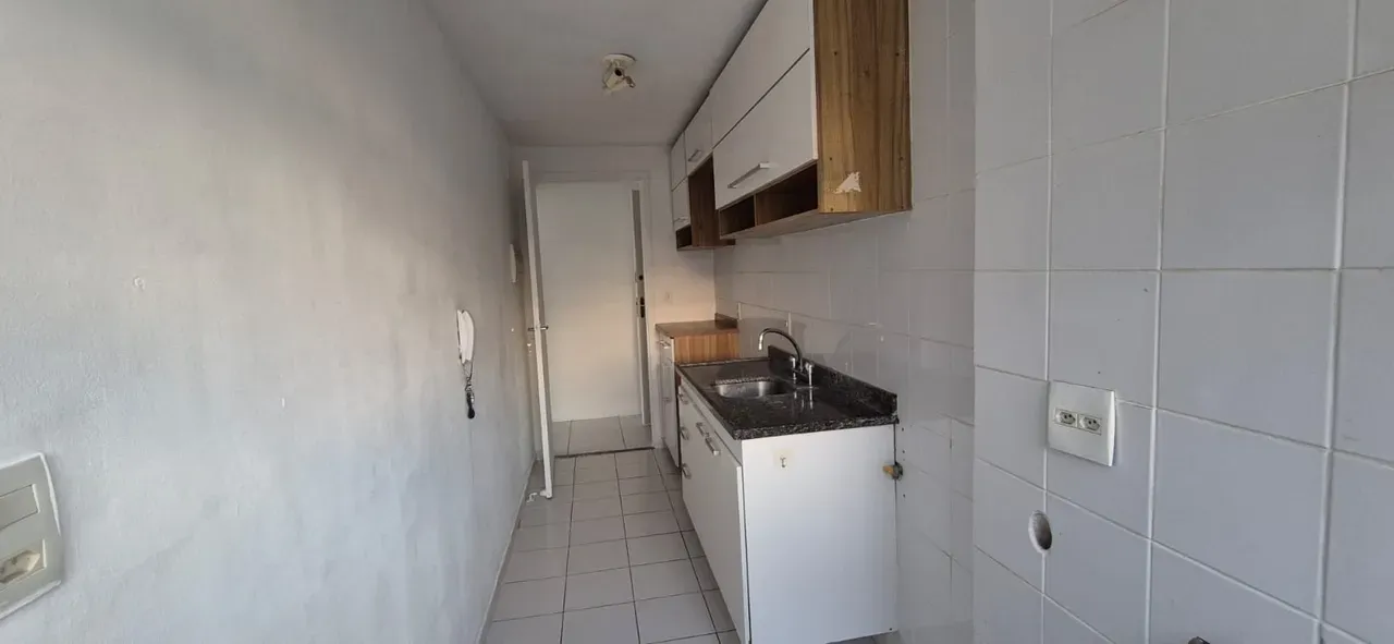 2-bedroom apartment with a mountain view in Rio de Janeiro — photo 18