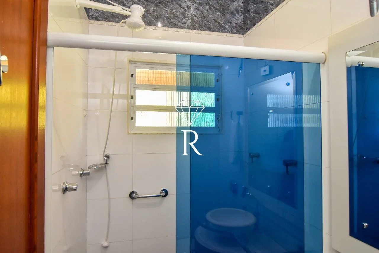 Casa tipo sítio con 4 dormitorios y 6 plazas de aparcamiento — photo 93