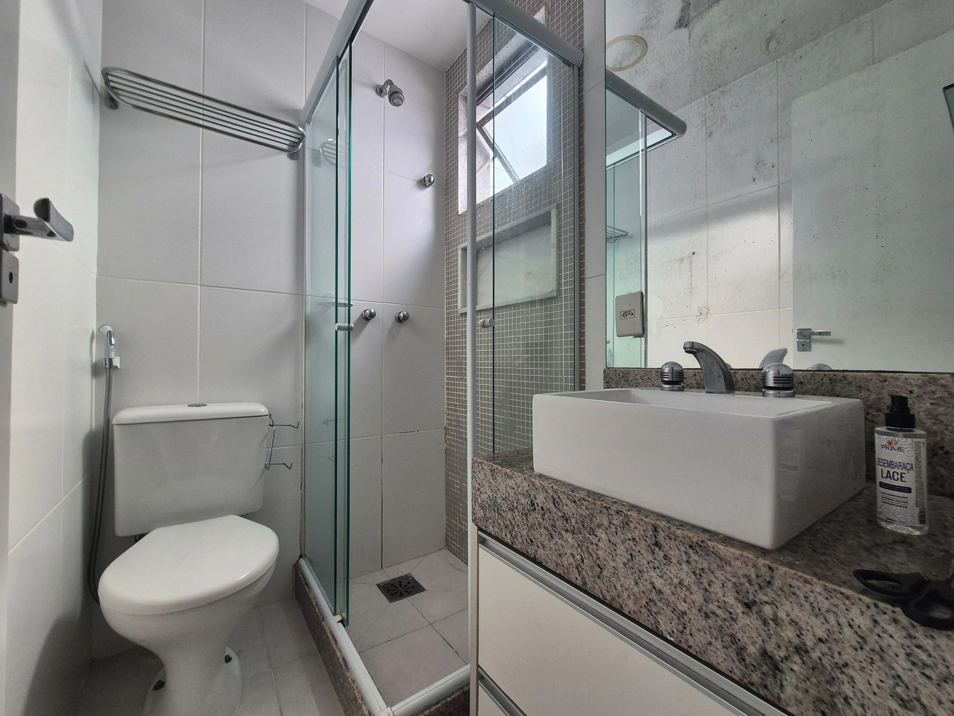 Apartamento de 2 quartos em condomínio com piscina — photo 48