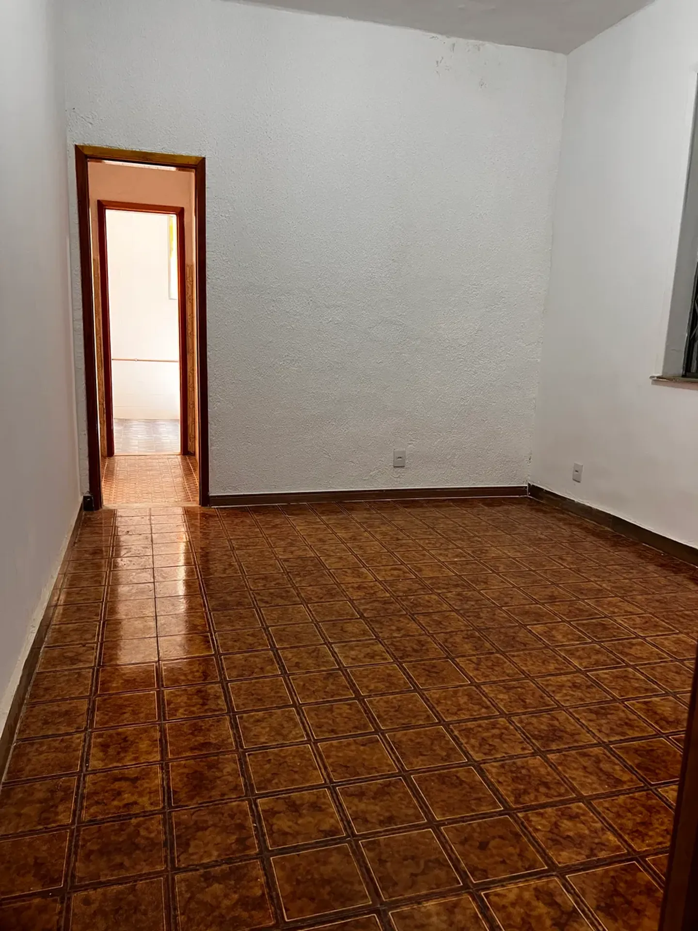 Немеблированная квартира с 1 спальней и 100 м² — photo 7