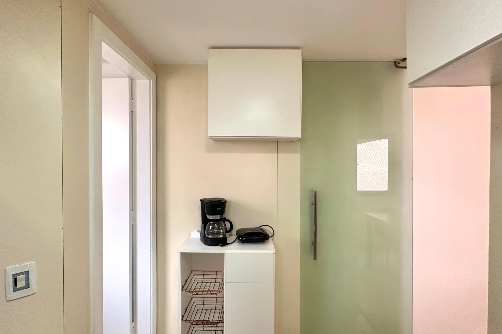 Furnished apartment with an open kitchen and 2 en-suite bedrooms — photo 18