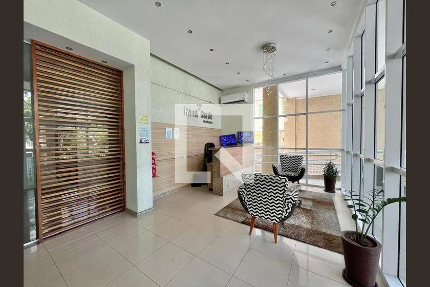 2-bedroom apartment in a building with a pool — photo 8