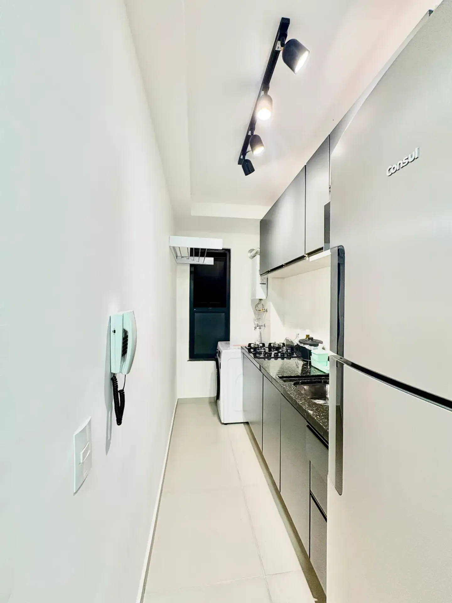 33 m² apartment with a washing machine and a dryer — photo 9