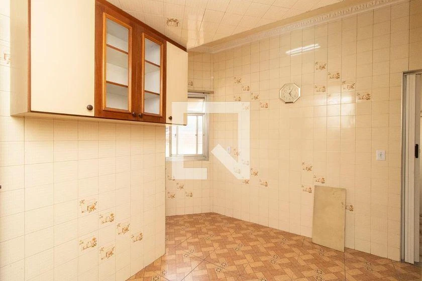 244 m² apartment with 4 bedrooms, balcony and terrace — photo 38