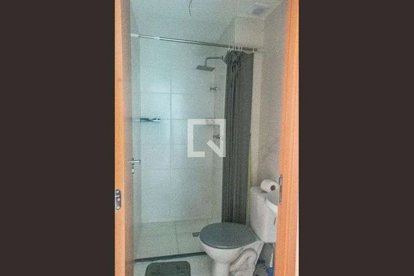 Apartamento de 2 dormitorios con cocina cerrada y cocina a gas — photo 13