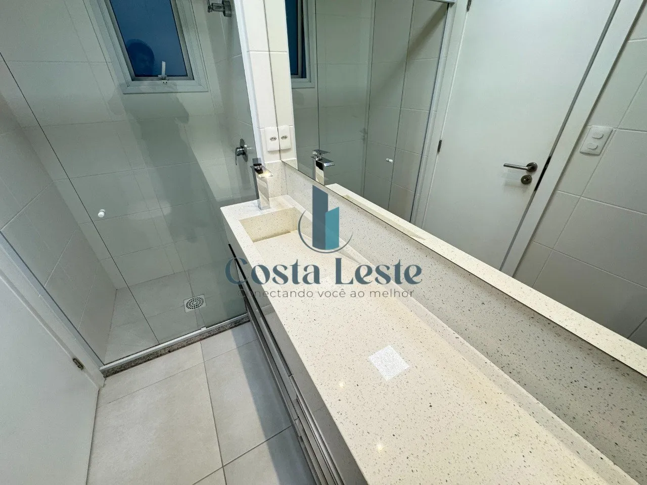 3-bedroom apartment with a home office in Florianópolis — photo 23