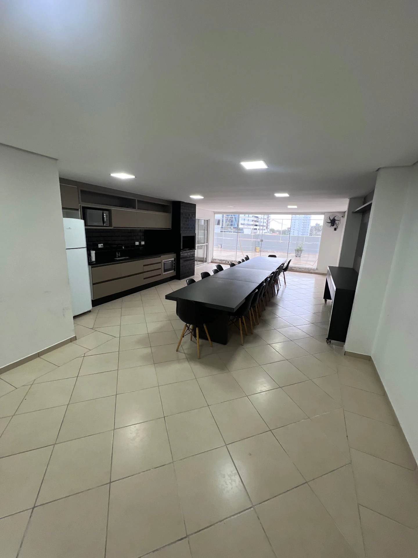 Квартира 82 м² з 2 спальнями та 1 паркомісцем під дахом — photo 15