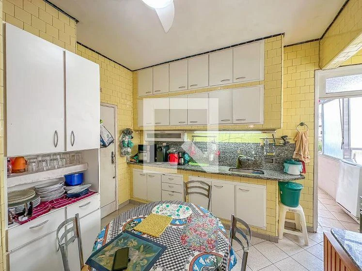 Ванна та 4 спальні: квартира 206 м² — photo 4