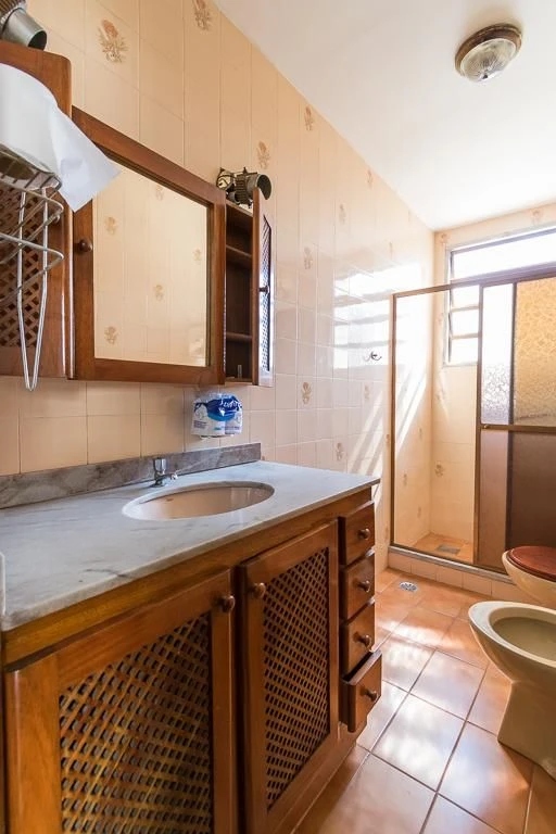 Casa sem mobília com 4 quartos e varanda — photo 41
