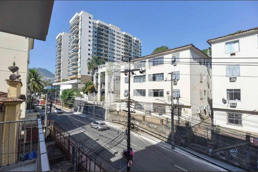 Apartamento de alquiler con 3 dormitorios y 98 m² — photo 39
