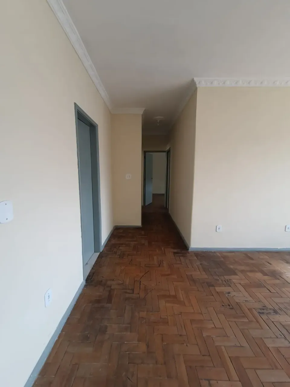 Apartamento de 3 quartos com cozinha separada — photo 15
