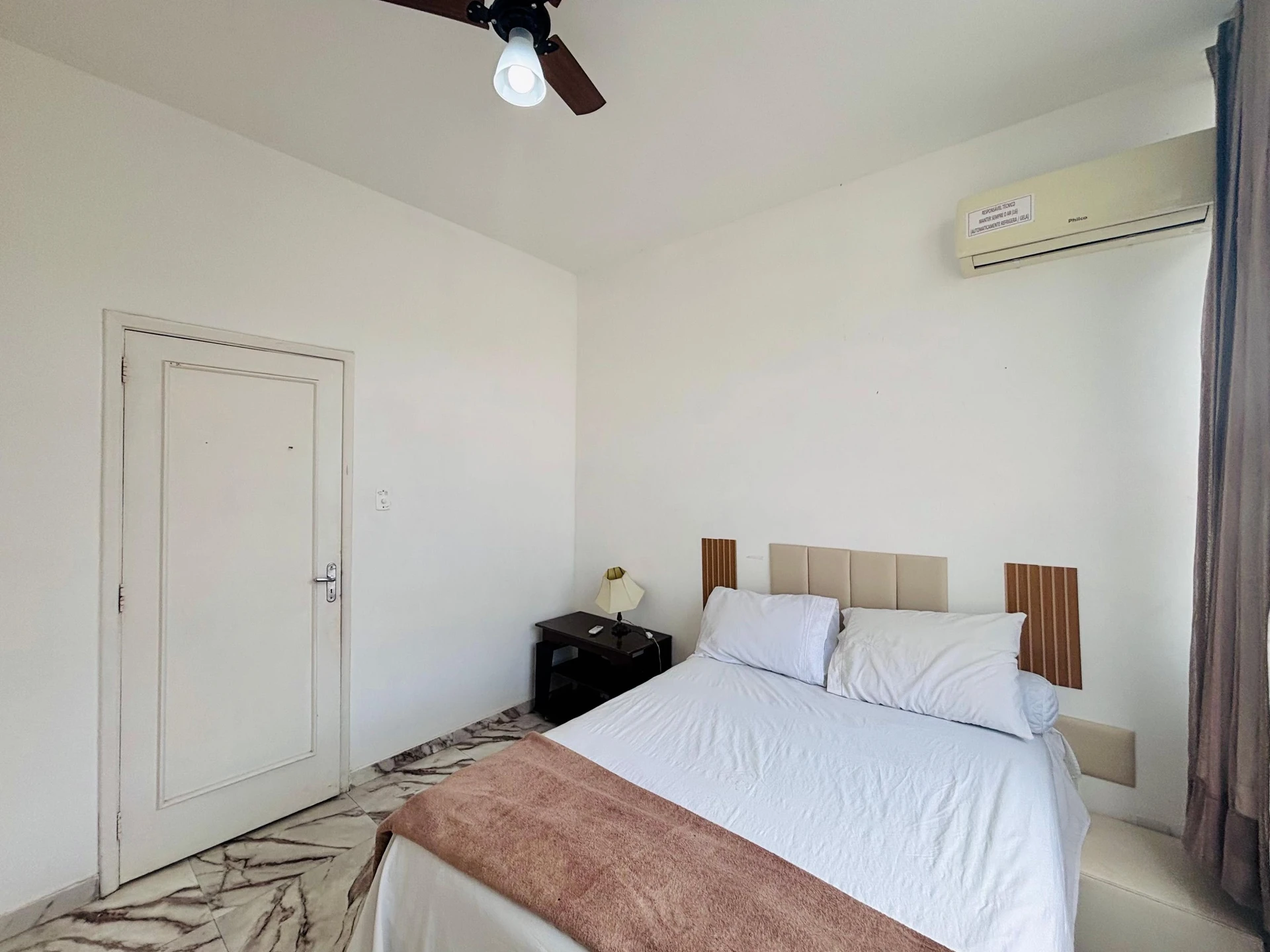 3-bedroom apartment with a water view — photo 21