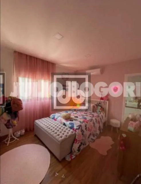 Furnished house, 402 m², with a garden — photo 9