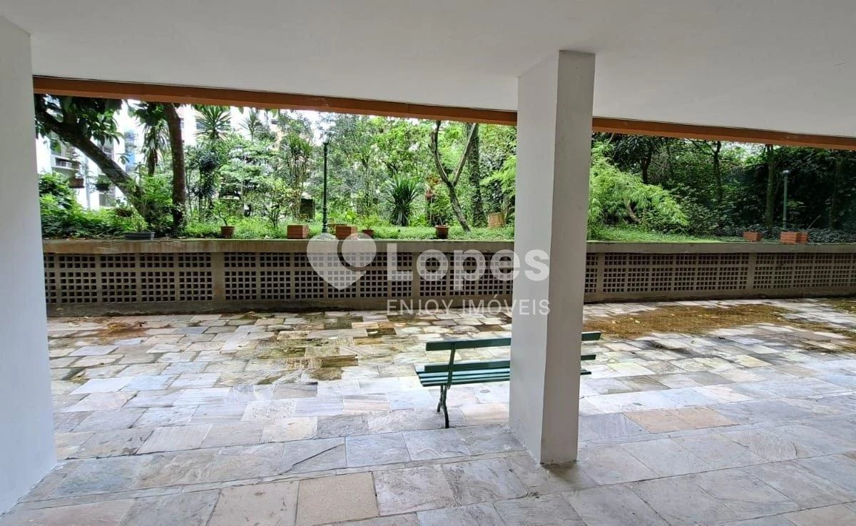 2-bedroom apartment with a mountain view in Rio de Janeiro — photo 28