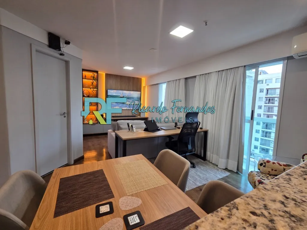 Furnished 1-bedroom apartment with open-plan kitchen — photo 17