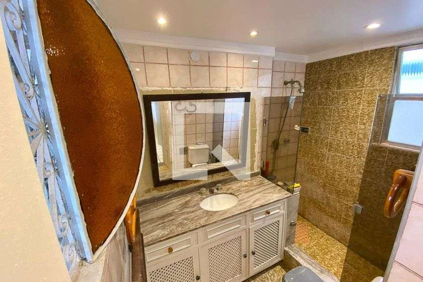Furnished penthouse with 1 bedroom and 80 m² — photo 24