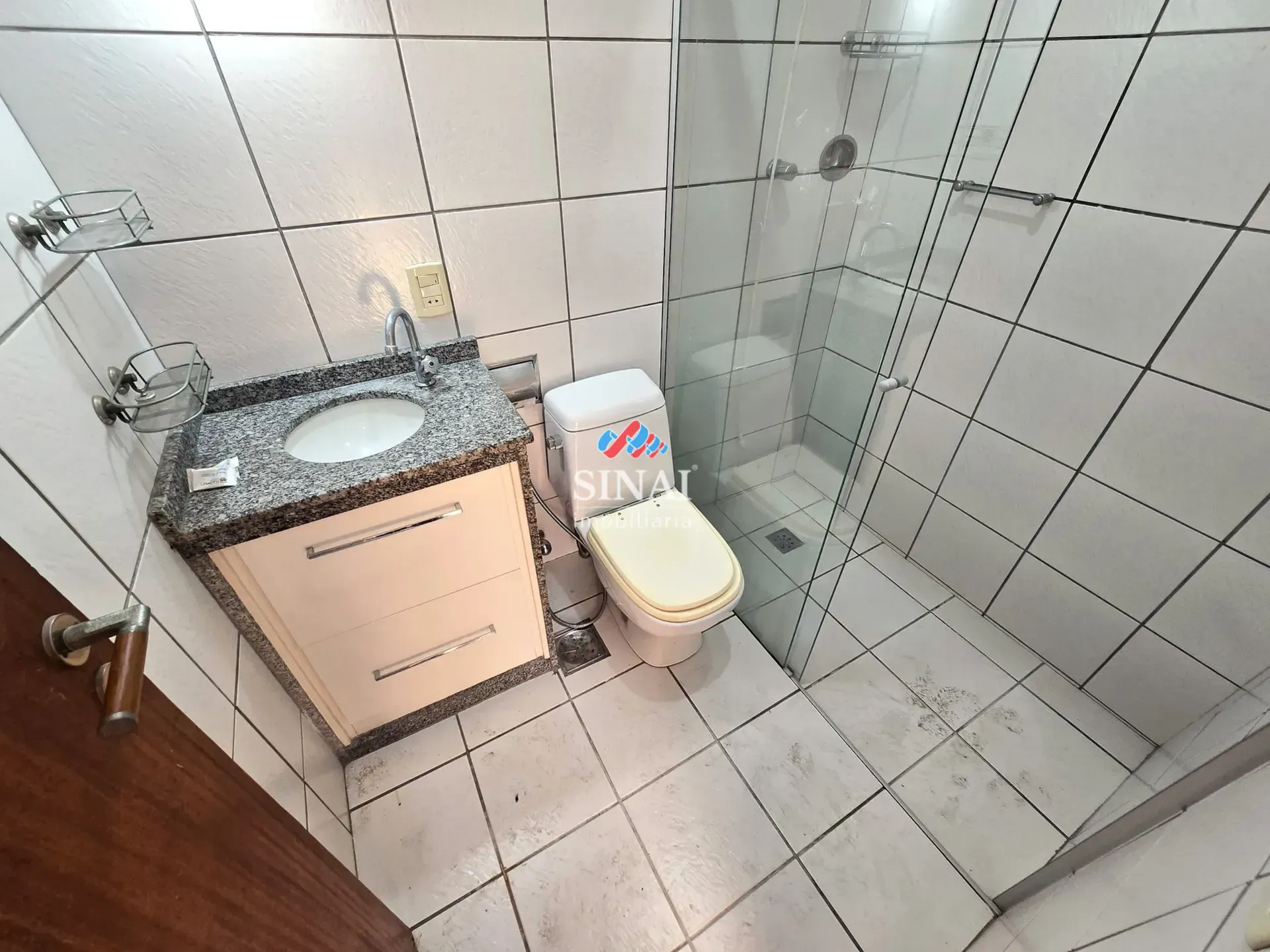 Apartamento de 2 quartos com cozinha separada e vaga — photo 18