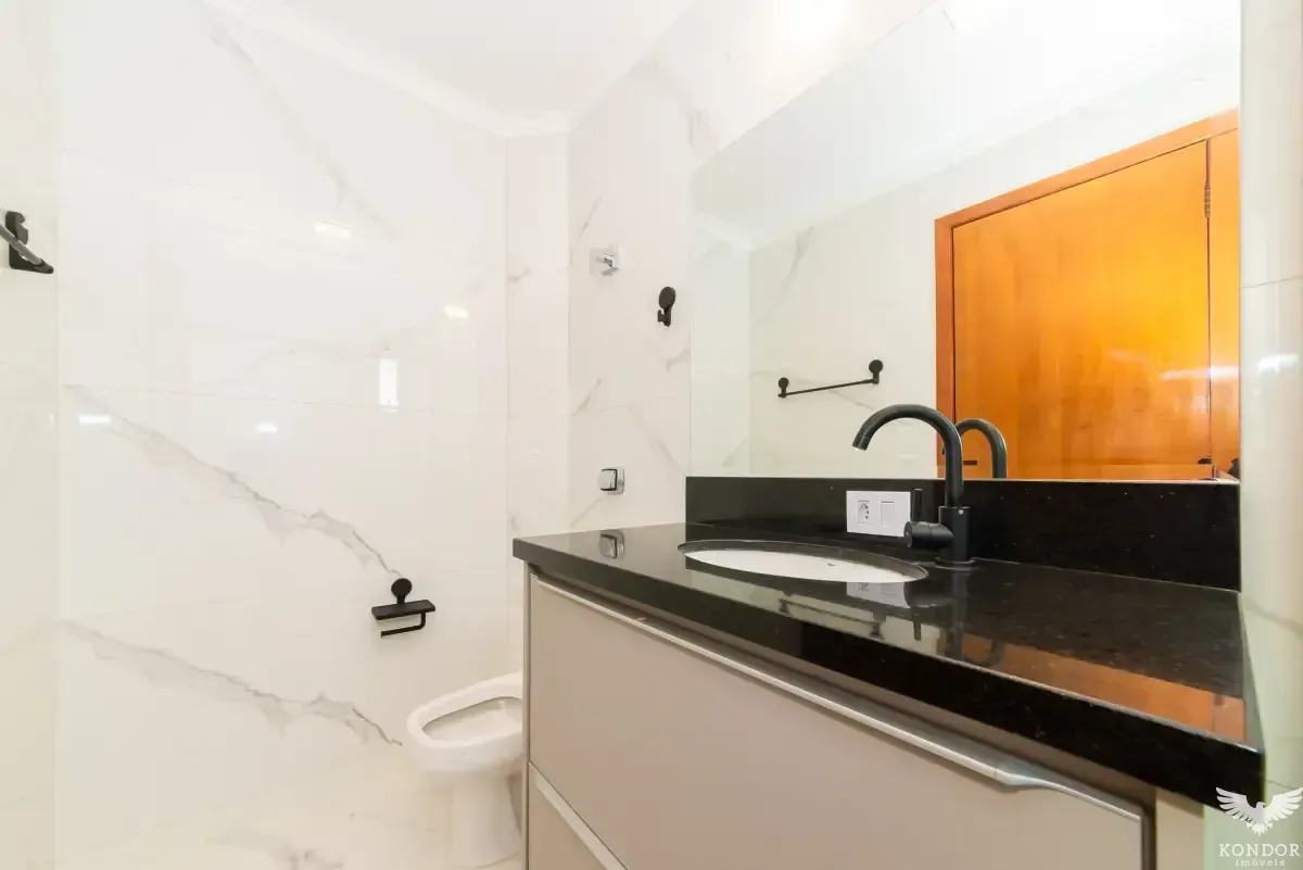 Two-story house with 230 m², 3 bedrooms and 4 baths — photo 78