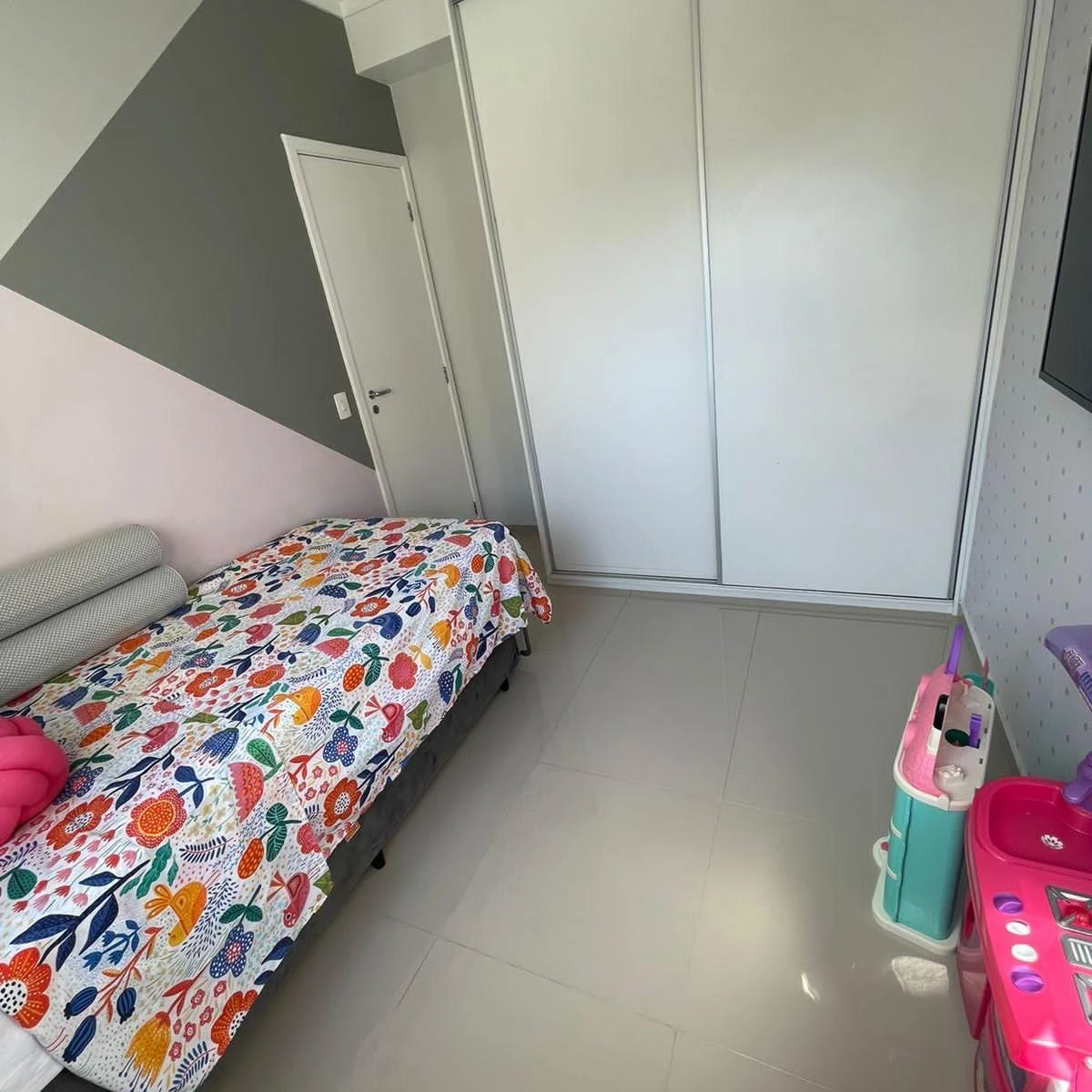 Квартира з 3 спальнями та робочим місцем — photo 11