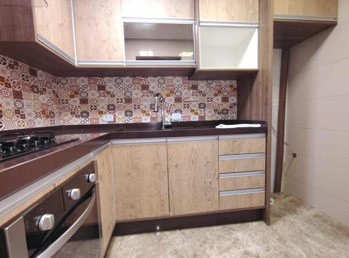 Furnished 105 m² apartment with 2 bedrooms and suite — photo 2
