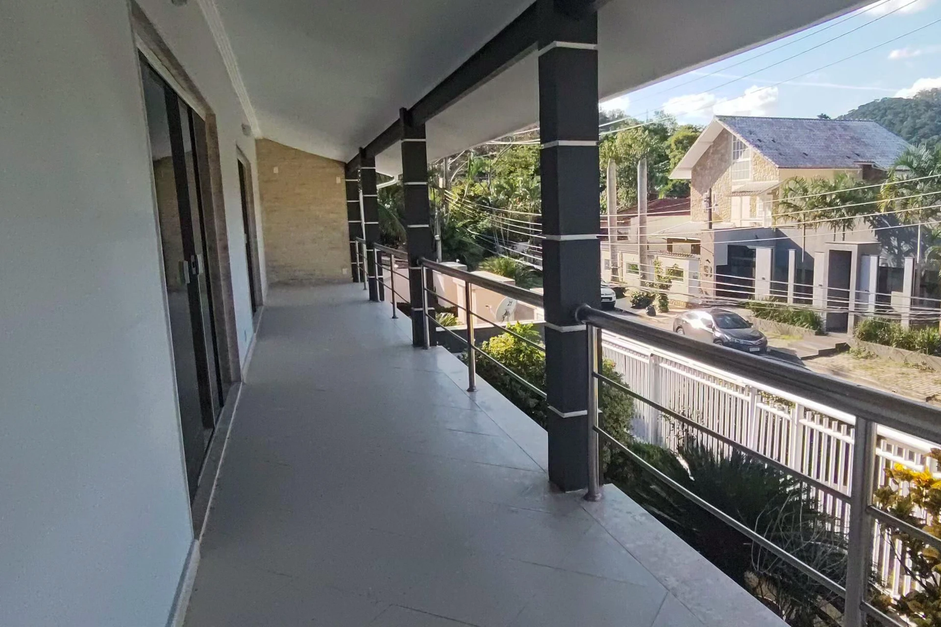 Casa mobiliada em condomínio com 6 suítes e 8 banheiros — photo 16