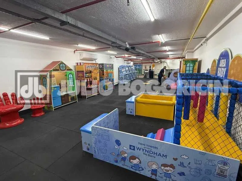 Furnished 52 m² apartment with 1 bedroom and balcony — photo 15