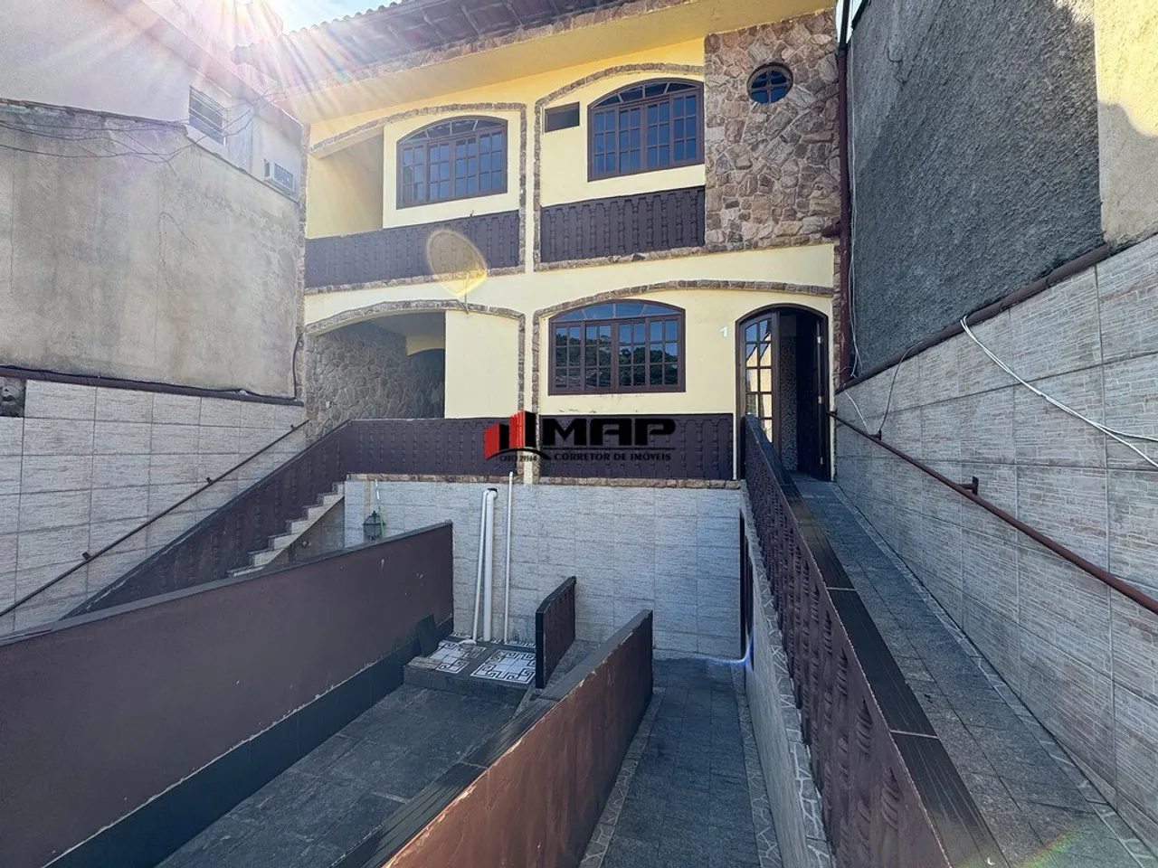 Casa duplex com 2 quartos e varanda fechada — photo 8