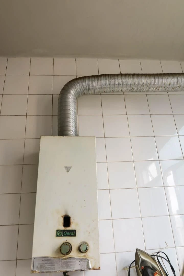 Apartamento para alugar com 2 quartos, 1 banheiro e vaga — photo 21