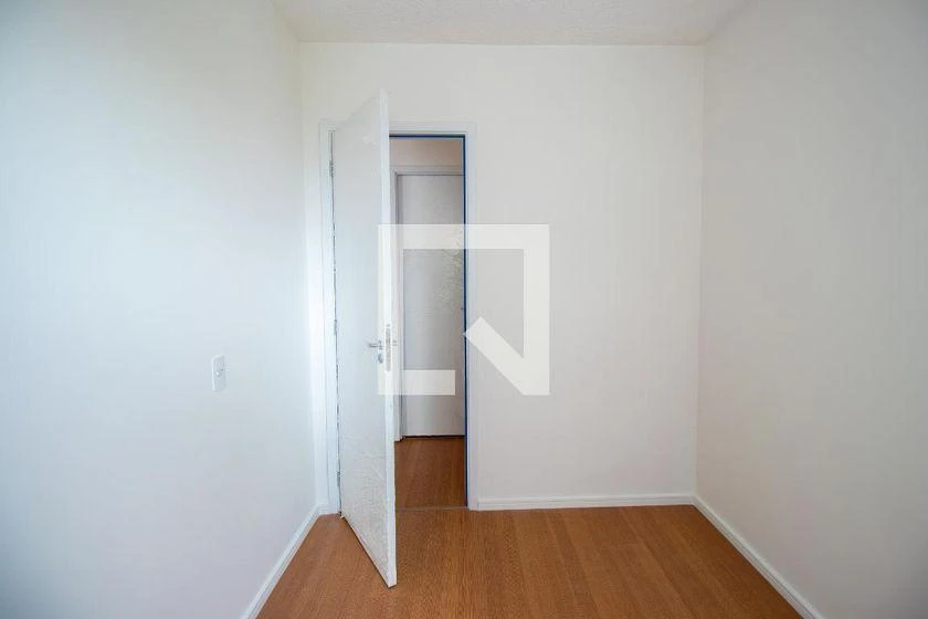2 quartos e espaço de home office: apartamento de 42 m² — photo 32