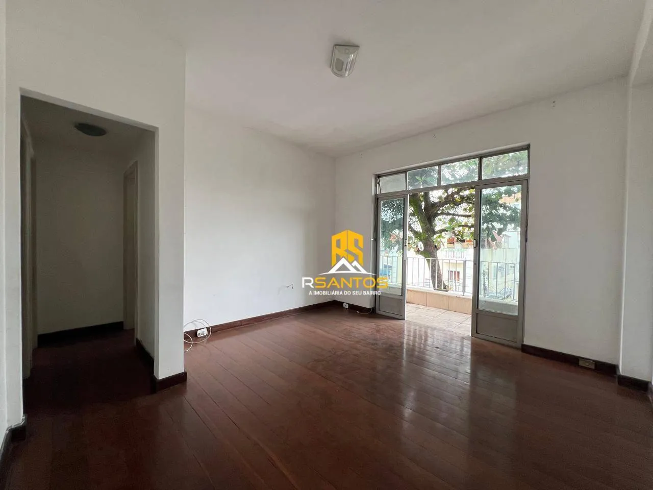 2-bedroom apartment with balcony and private garden — photo 14