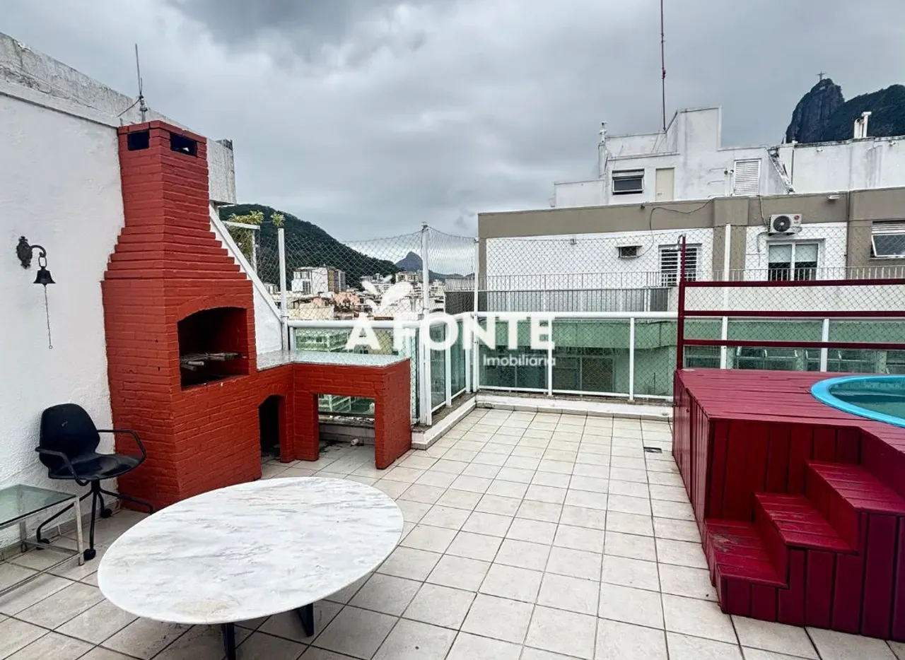 2-bedroom apartment with a grill on the balcony — photo 9