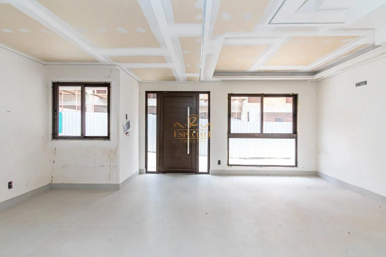 House with 3 bedrooms and a balcony in a gated community — photo 13