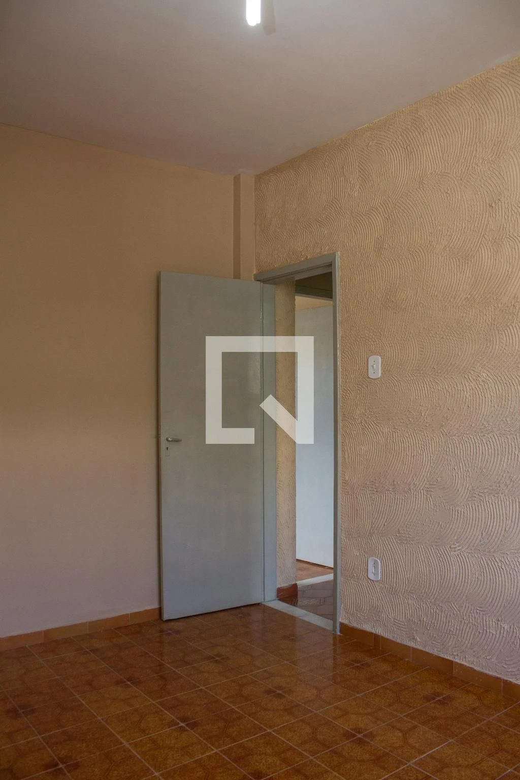 3-bedroom apartment with balcony and private outdoor space — photo 12