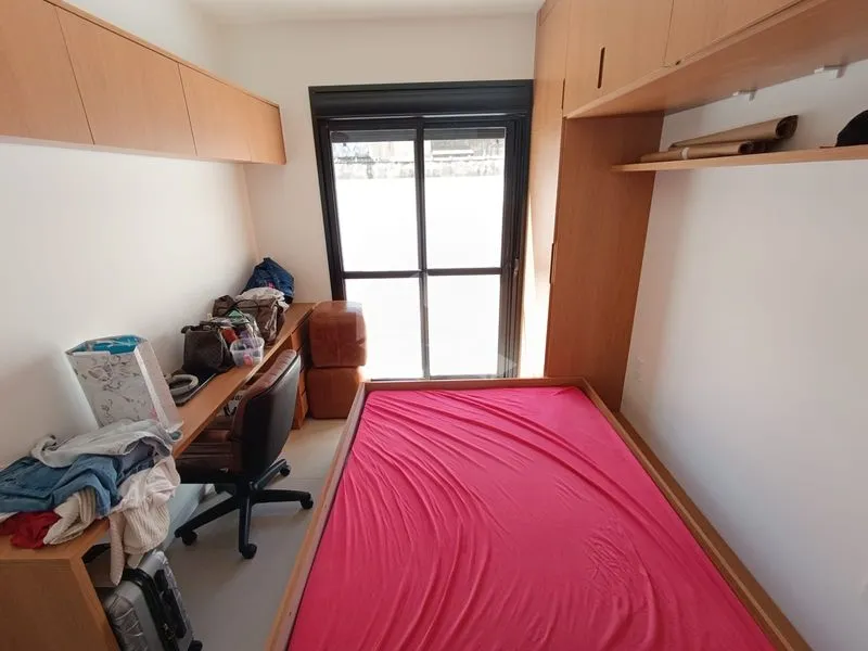Apartamento amueblado de 2 habitaciones con jardín privado — photo 5