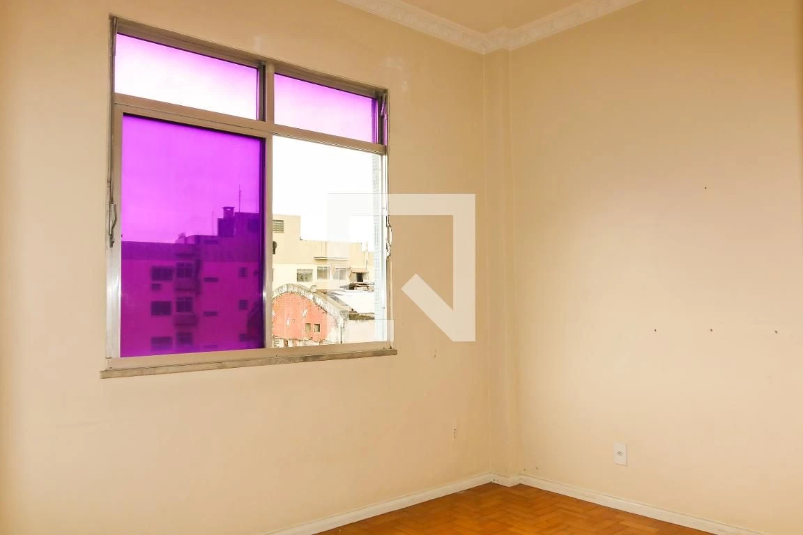 Apartamento de 2 habitaciones con 1 baño y 1 plaza — photo 16
