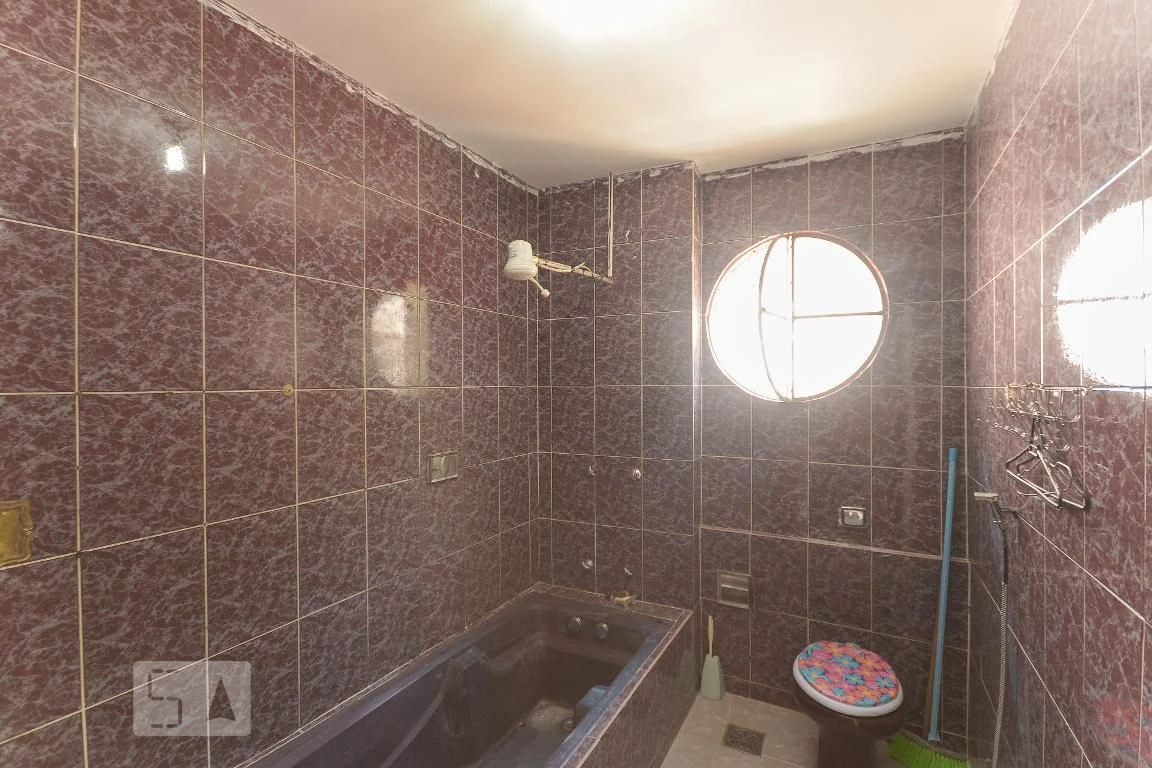 House for rent with 5 bedrooms and 2 bathrooms — photo 7