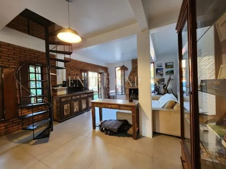 Furnished house, 120 m², with a fireplace — photo 14