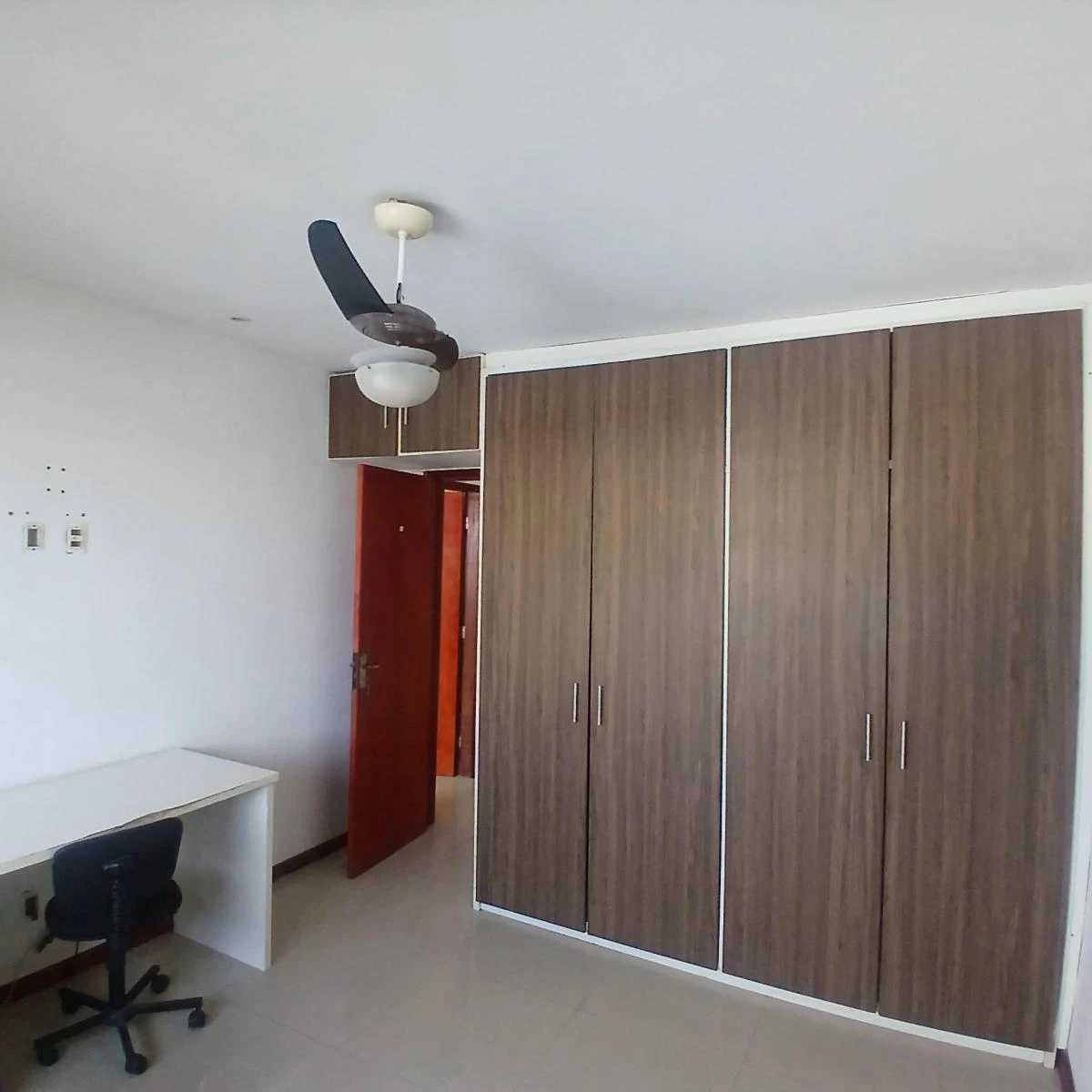 Duplex penthouse with 4 bedrooms and 4 baths, 300 m² — photo 10