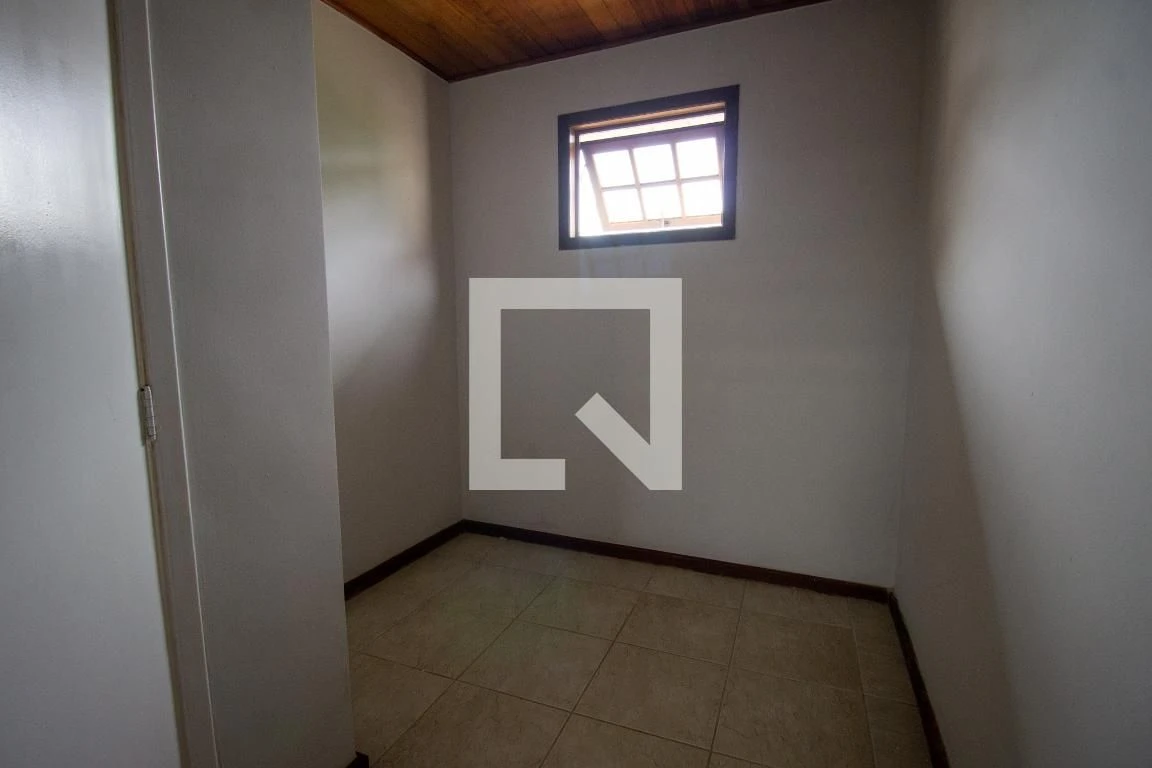 4-bedroom house with a private pool in Rio de Janeiro — photo 42