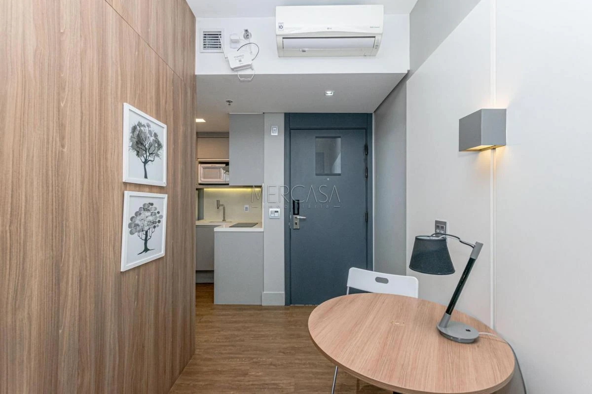 One-bedroom apartment with a home office — photo 5