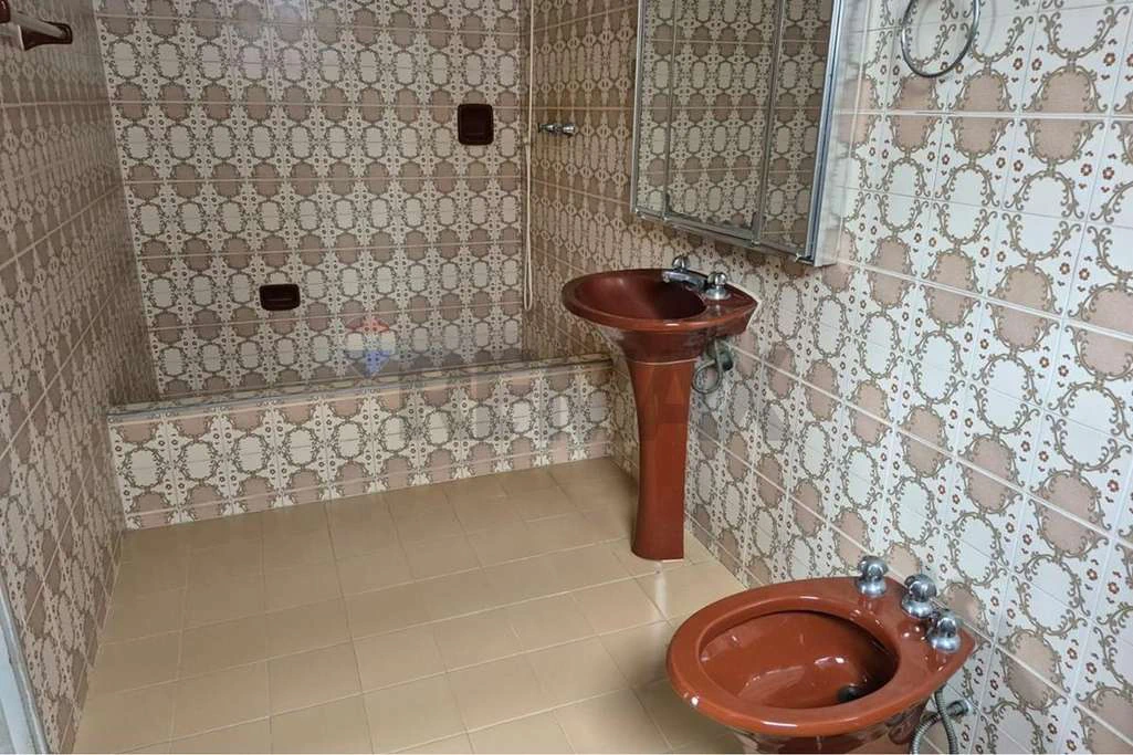 Casa duplex de 430 m² com 5 quartos e varanda — photo 4