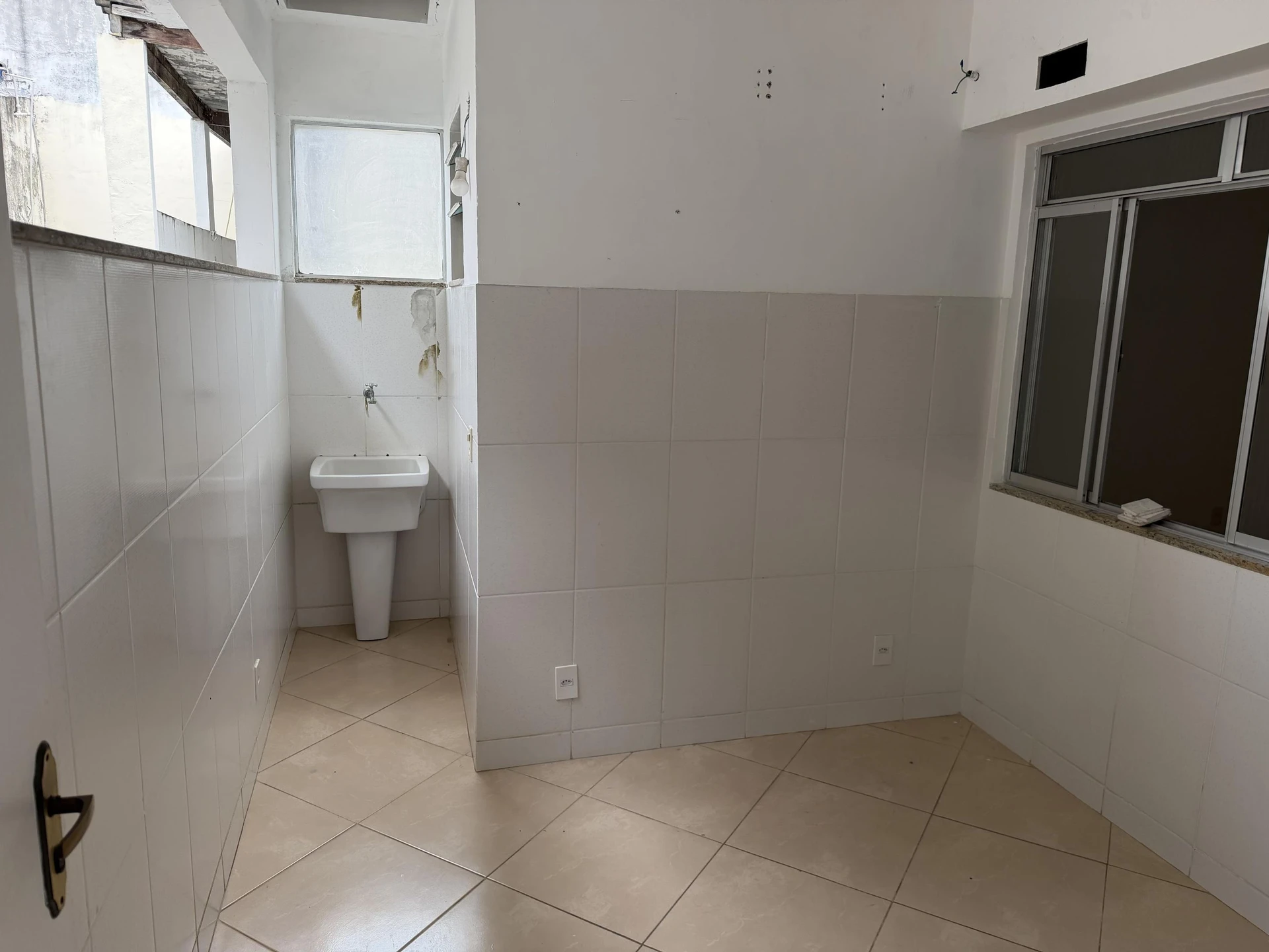 2-bedroom house, 1 with its own bathroom, 90 m² — photo 38