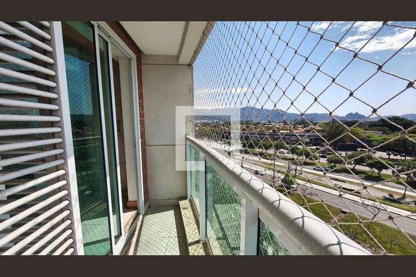 Apartment with 3 en-suite bedrooms and 5 bathrooms, 177 m² — photo 17
