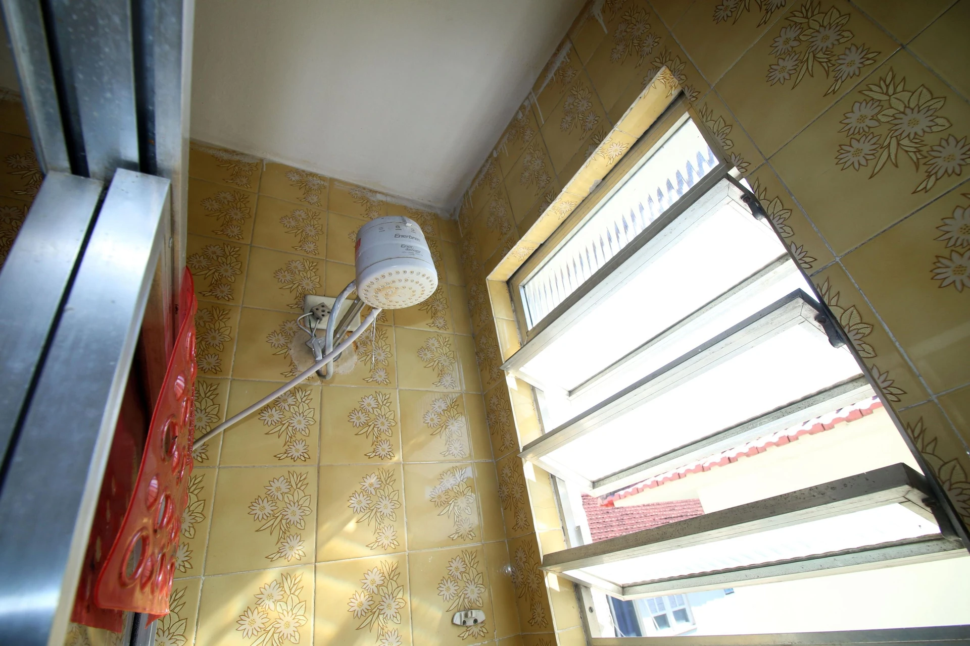 Apartamento sem mobília com 3 quartos e 1 banheiro — photo 19