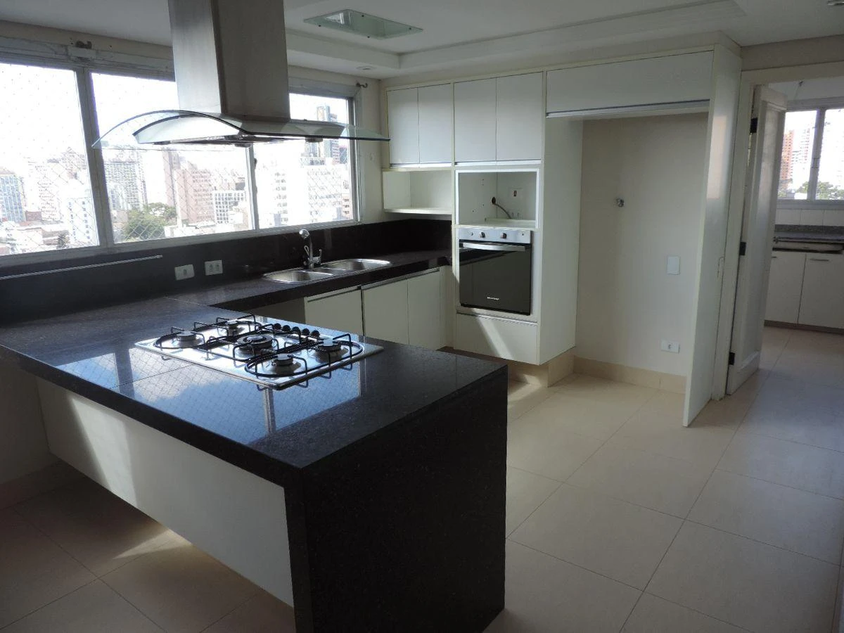 312 m² apartment with an open-plan kitchen — photo 39