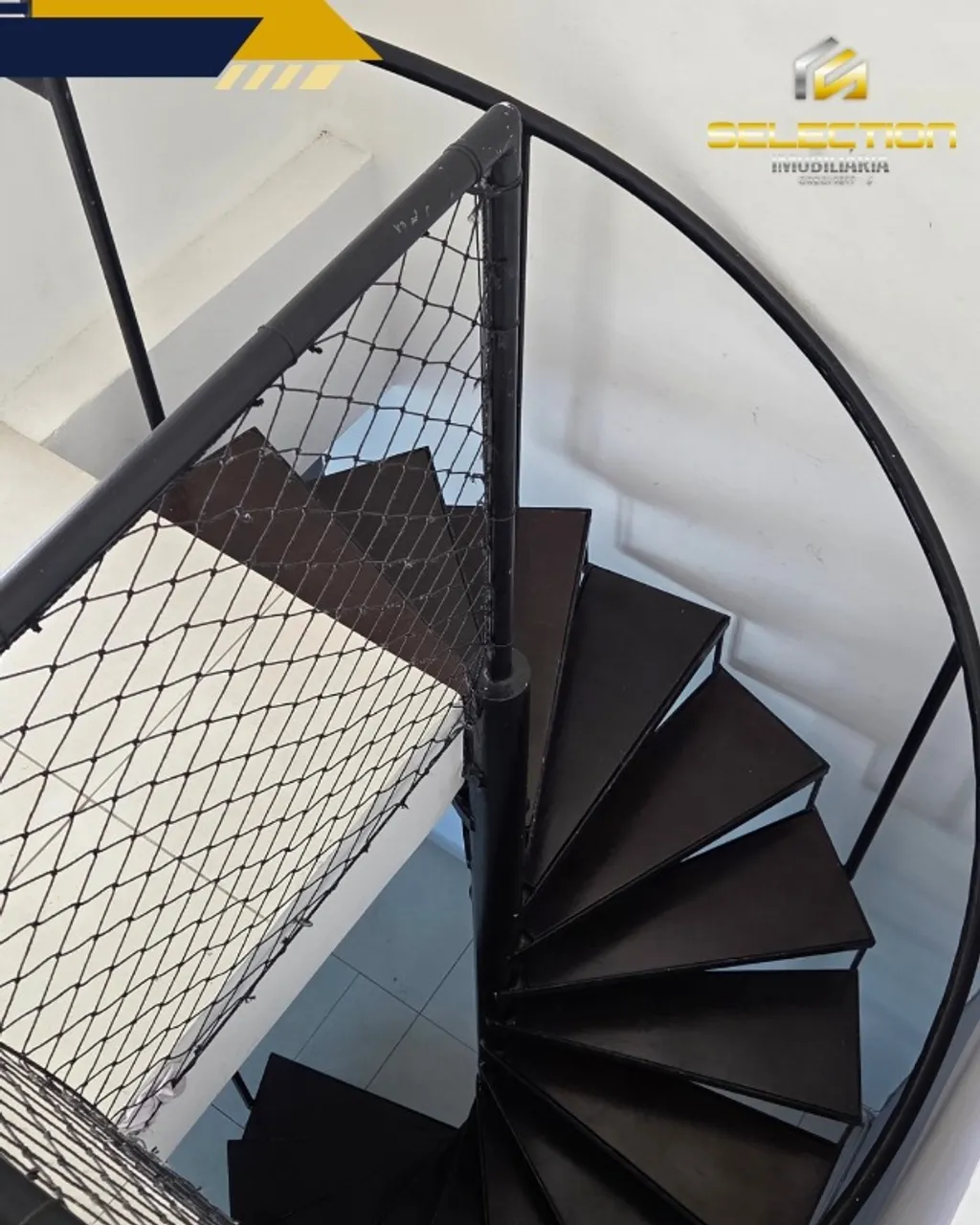 Apartamento con 3 dormitorios y cocina cerrada